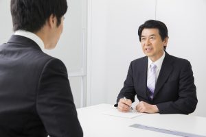 タクシー会社で面接後の健康診断と採用について