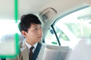 誰を乗せても怖くない!営業車輌の防犯事情とは